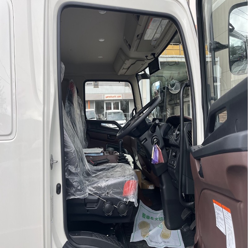 日野 ﾚﾝｼﾞｬｰ 8