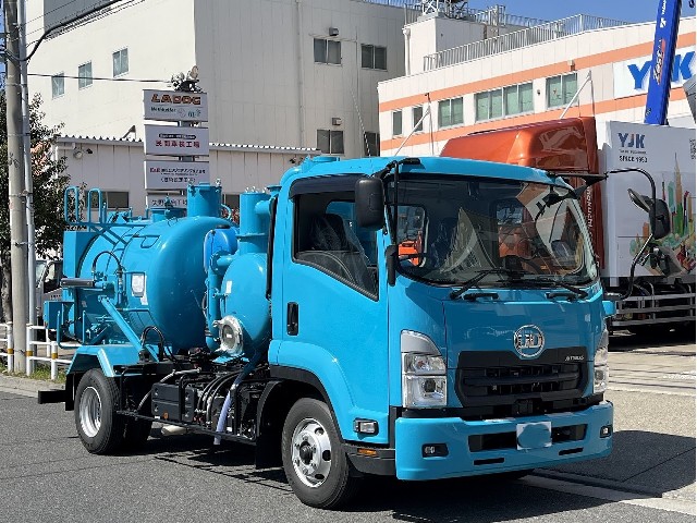 ﾆｯｻﾝ ｺﾝﾄﾞﾙ