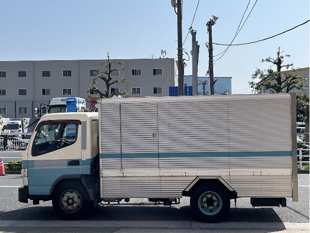 三菱 ｷｬﾝﾀｰ 3
