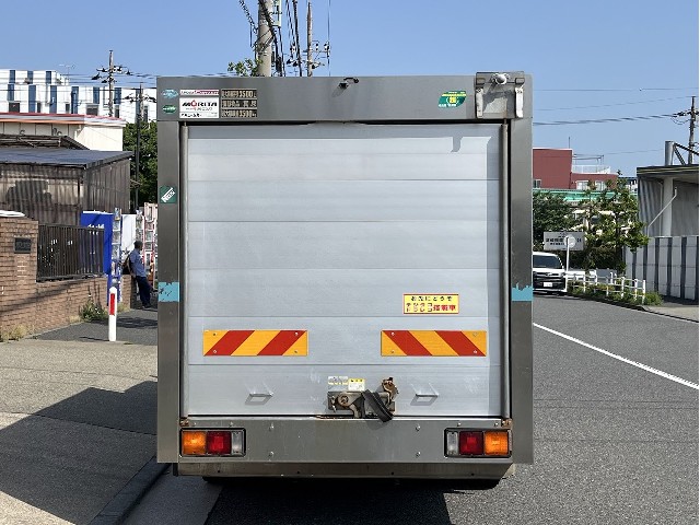 三菱 ｷｬﾝﾀｰ 5