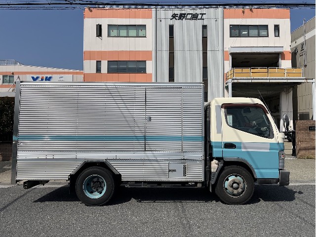 三菱 ｷｬﾝﾀｰ 7