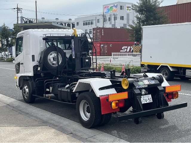 日野 ﾚﾝｼﾞｬｰ 4