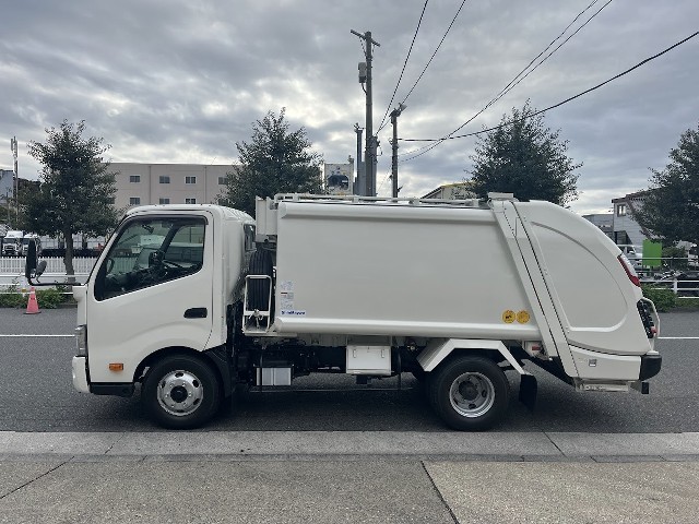 日野 ﾃﾞｭﾄﾛ 4