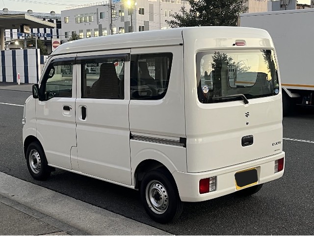 ｽｽﾞｷ ｴﾌﾞﾘｲ 5