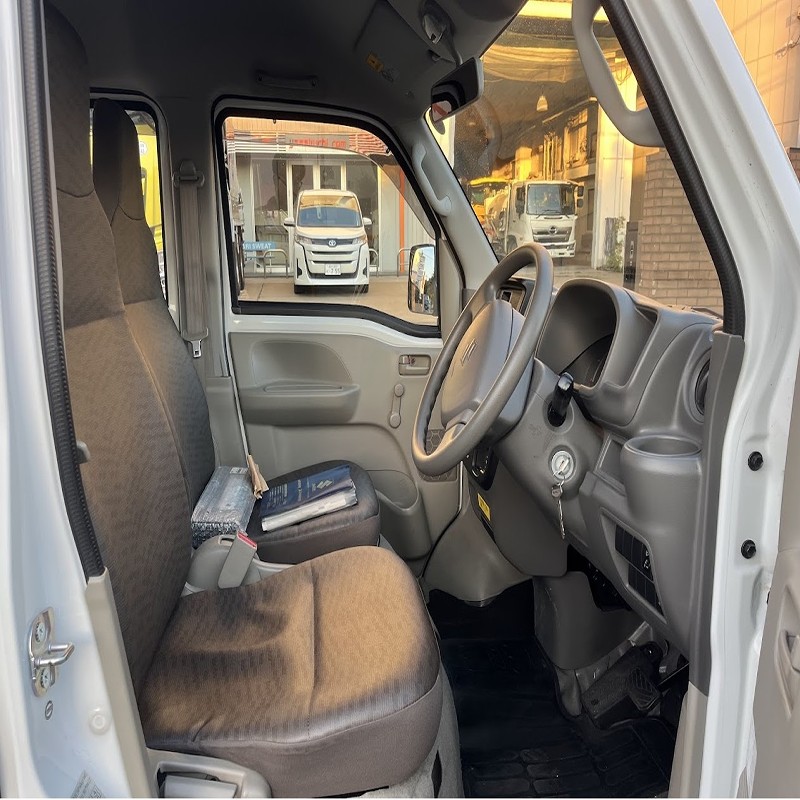 ｽｽﾞｷ ｴﾌﾞﾘｲ 8