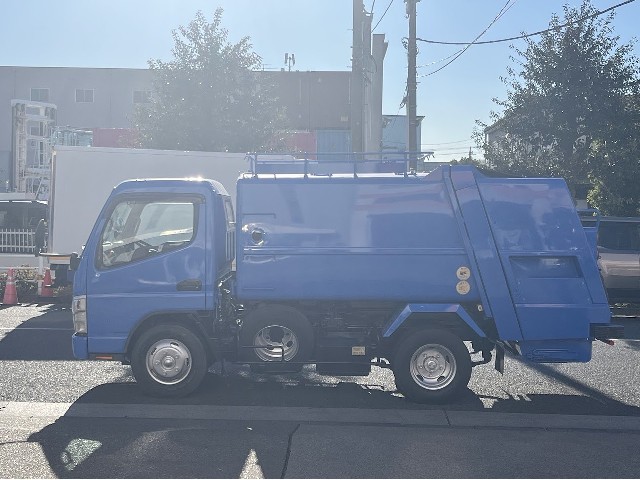 三菱 ｷｬﾝﾀｰ 3